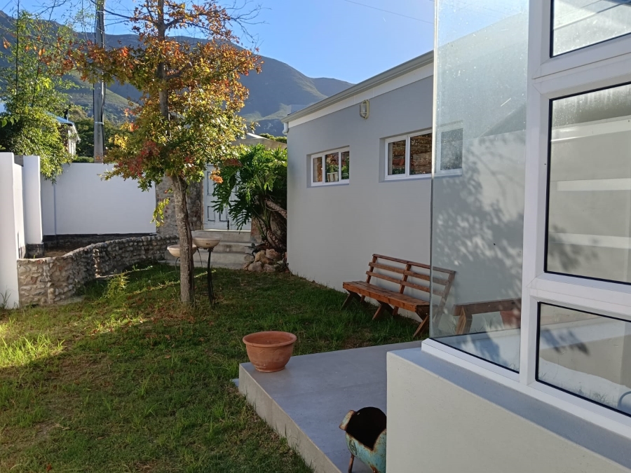 To Let 2 Bedroom Property for Rent in Onrus Western Cape
